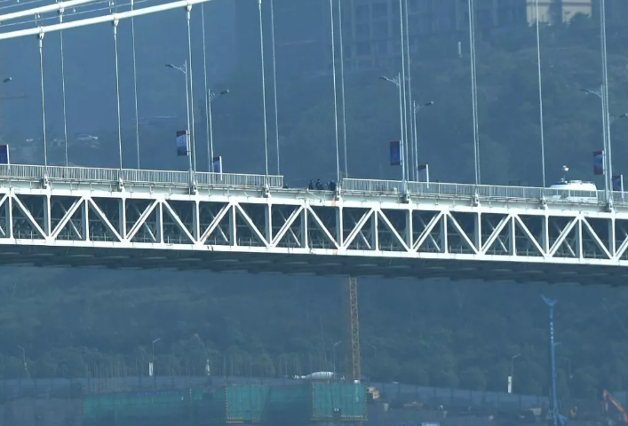 重慶公交車墜橋，引發(fā)的建筑安全思考！.png