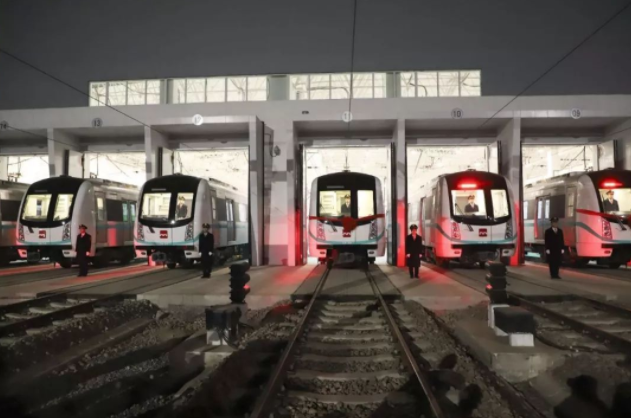 成都有軌電車蓉2號線首開段開通試運營！.png