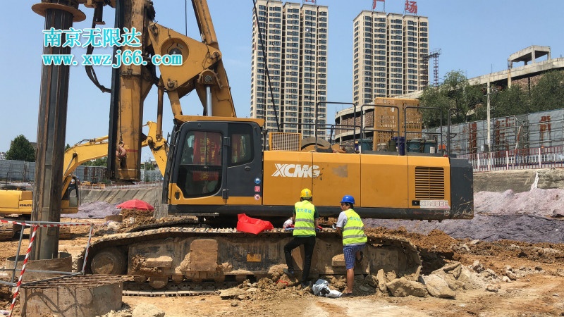 如何預(yù)防旋挖樁機(jī)夏季高溫作業(yè)事故發(fā)生？.jpg